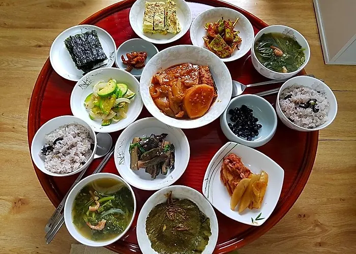 达雅延韩屋公寓 招待所 3*