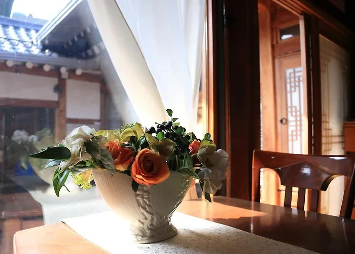 达雅延韩屋公寓 3* 首爾