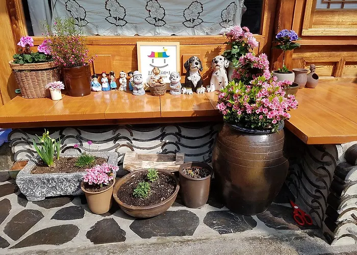 达雅延韩屋公寓 招待所 3*